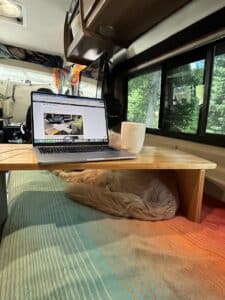 Custom leg (wood) support for the table