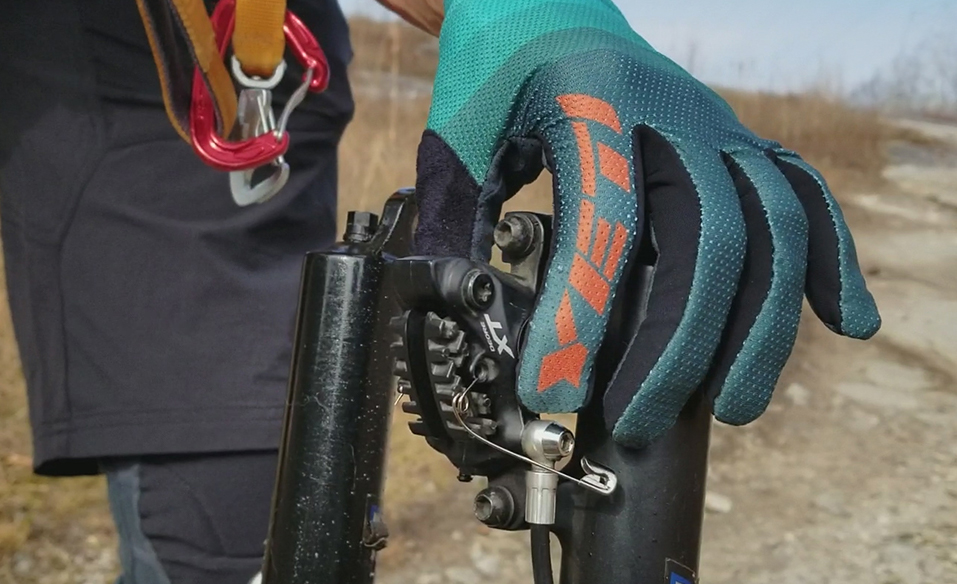 Mountain Bike Repair Hack with a Safety Pin
